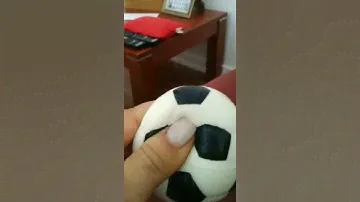 Антистресс футбольный мяч